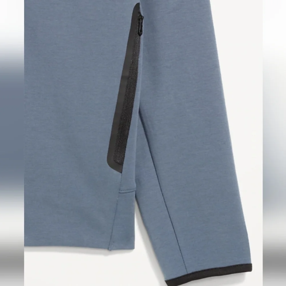 Dynamic Fleece Jogger Set - Picture 4 of 12